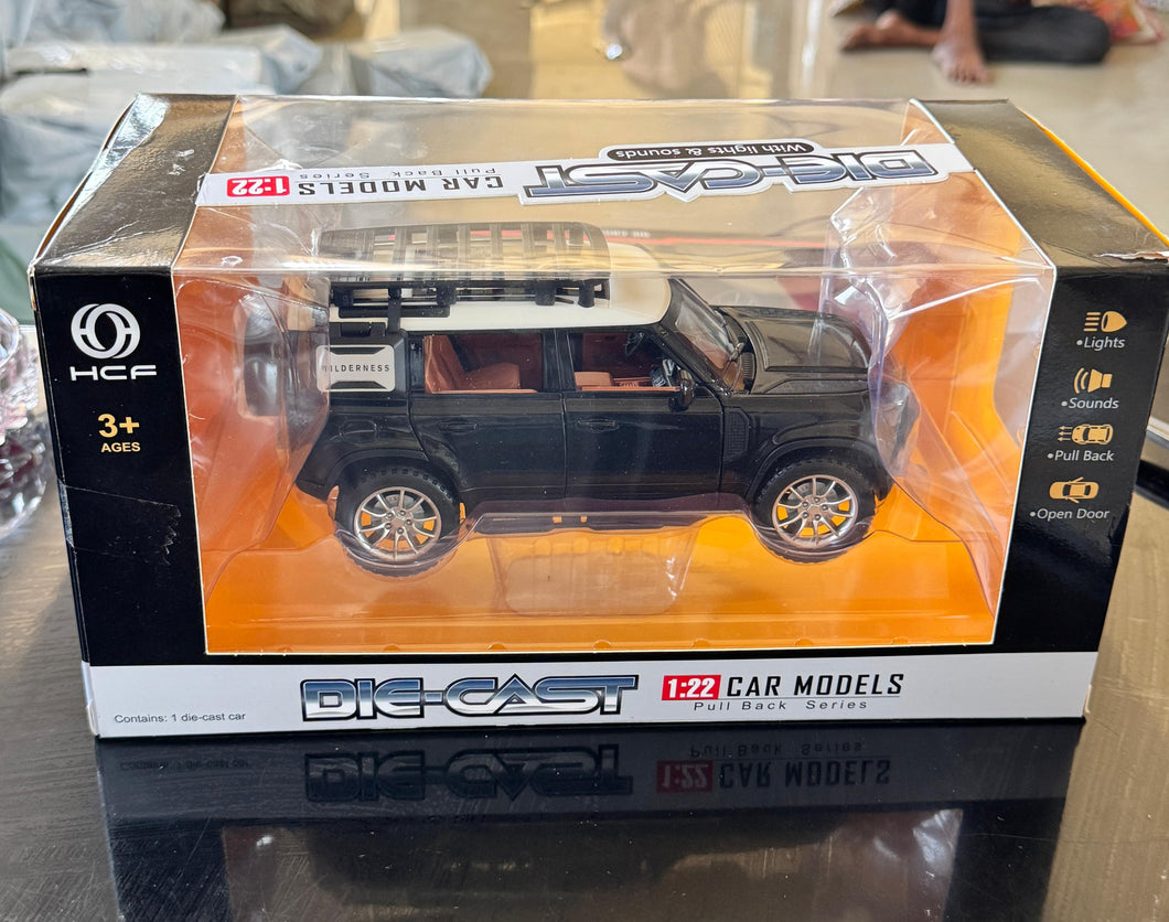 1:22 METAL BODY DEFENDER CAR WITH LIGHT AND MUSIC